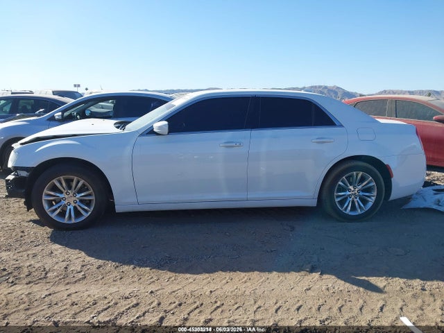 Aukcja sprzedaży 2019 Chrysler 300 Touring, vin: 2C3CCAAG6KH500866, numer aukcji: 45303214