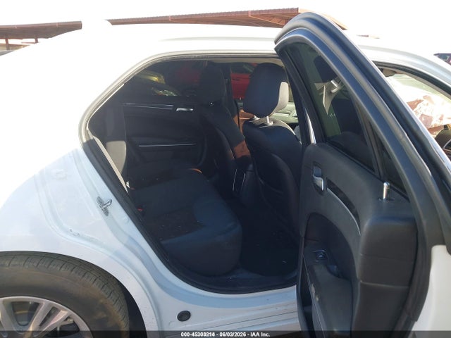 Aukcja sprzedaży 2019 Chrysler 300 Touring, vin: 2C3CCAAG6KH500866, numer aukcji: 45303214