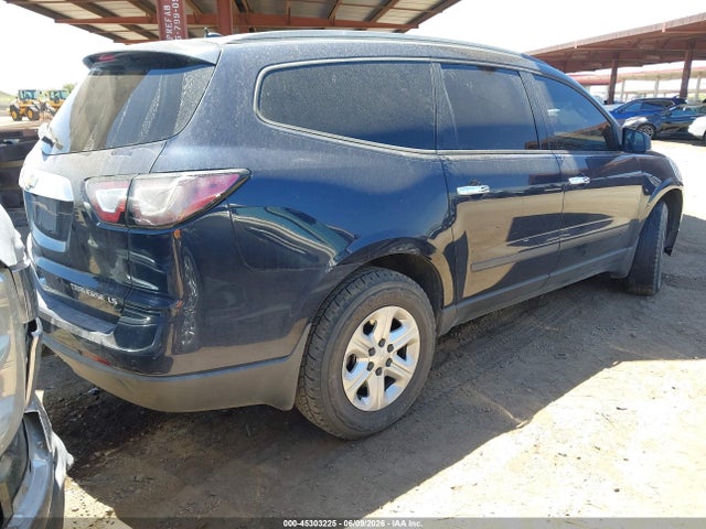Chevrolet Traverse Ls 2015 1GNKRFED9FJ385355 Image 4