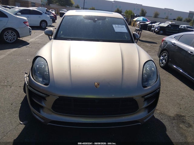 Porsche Macan Gts 2017 WP1AG2A55HLB52497 Image 12