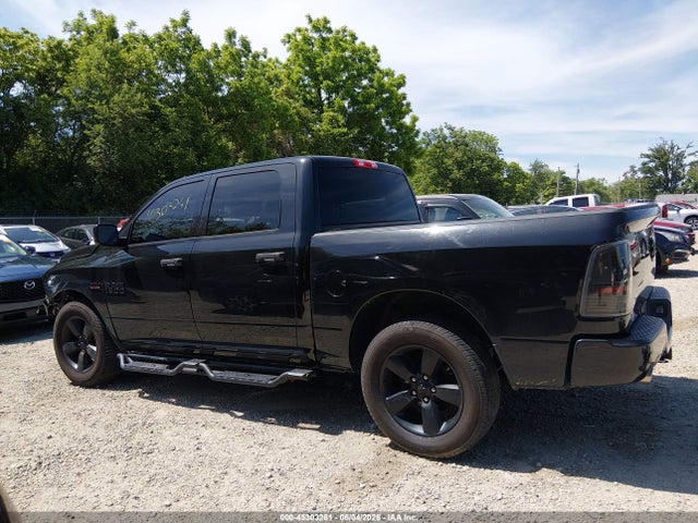 Продаж на аукціоні авто 2017 Ram 1500 Express  4x4 5'7 Box, vin: 3C6RR7KT7HG689918, номер лоту: 45303261