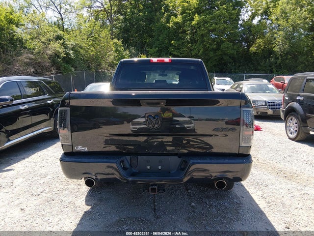 Продаж на аукціоні авто 2017 Ram 1500 Express  4x4 5'7 Box, vin: 3C6RR7KT7HG689918, номер лоту: 45303261