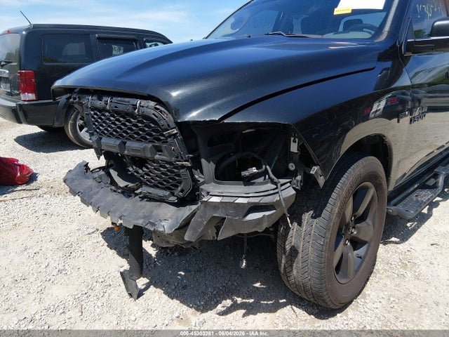 Продаж на аукціоні авто 2017 Ram 1500 Express  4x4 5'7 Box, vin: 3C6RR7KT7HG689918, номер лоту: 45303261