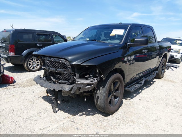 Продаж на аукціоні авто 2017 Ram 1500 Express  4x4 5'7 Box, vin: 3C6RR7KT7HG689918, номер лоту: 45303261