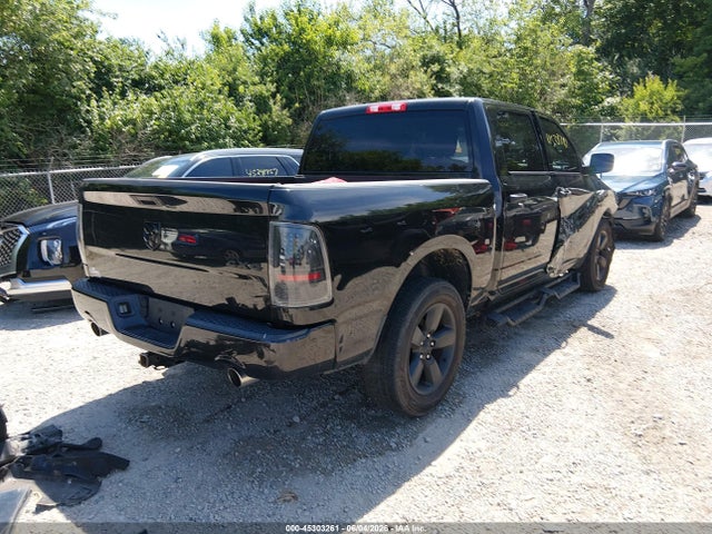 Продаж на аукціоні авто 2017 Ram 1500 Express  4x4 5'7 Box, vin: 3C6RR7KT7HG689918, номер лоту: 45303261