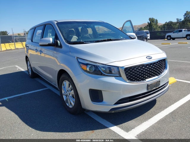 KIA Sedona L 2018 KNDMA5C16J6404225 Image 6