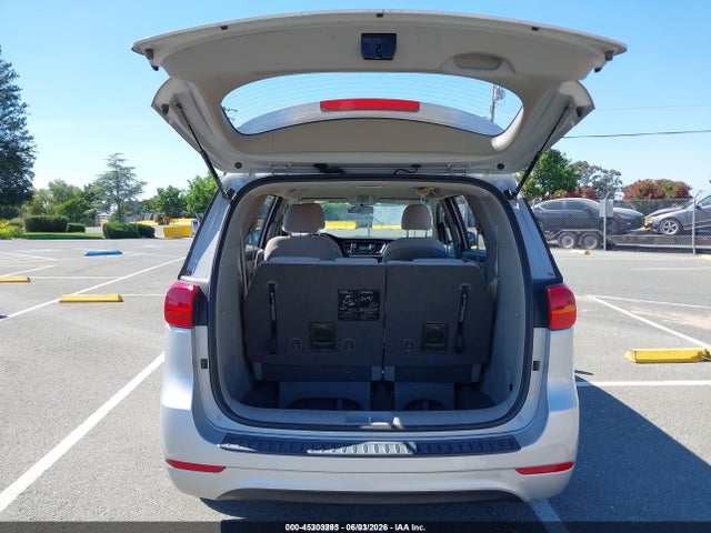 KIA Sedona L 2018 KNDMA5C16J6404225 Image 12