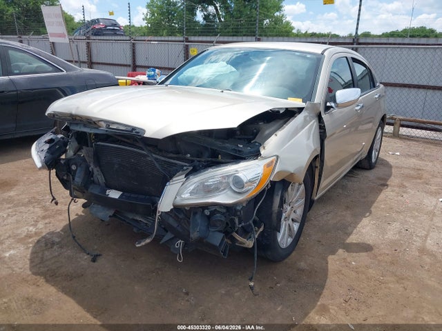 Aukcja sprzedaży 2013 Chrysler 200 Limited, vin: 1C3CCBCG6DN569375, numer aukcji: 45303320