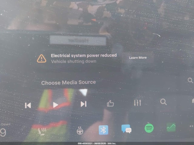 Продажа на аукционе авто 2023 Tesla Model 3 Performance Dual Motor All-wheel Drive, vin: 5YJ3E1EC2PF494896, номер лота: 45303321
