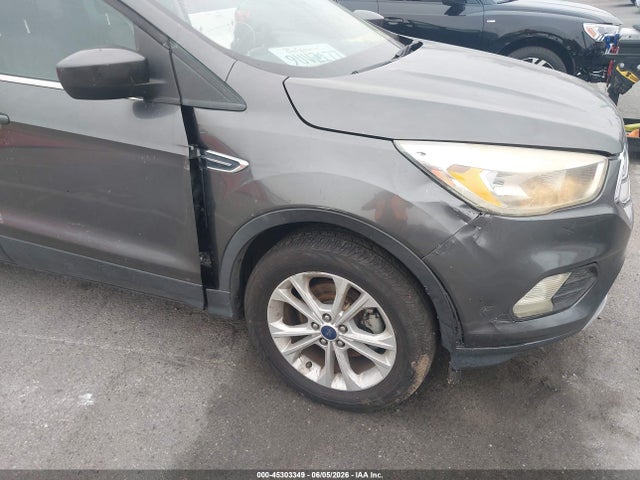 Aukcja sprzedaży 2017 Ford Escape Se, vin: 1FMCU0GD3HUA68836, numer aukcji: 45303349