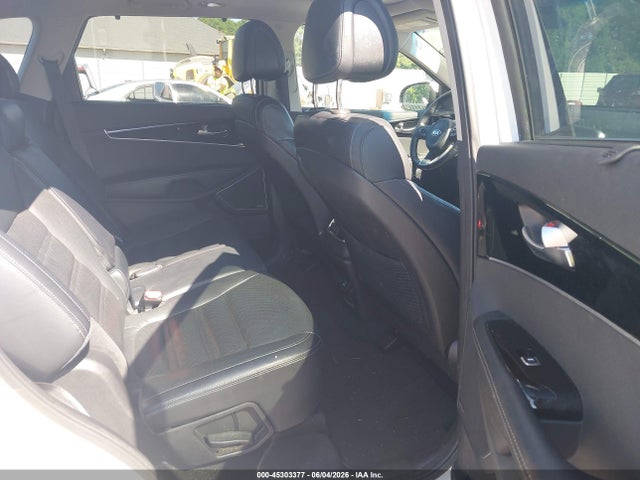 Продажа на аукционе авто 2016 Kia Sorento 3.3l Sx, vin: 5XYPK4A50GG063260, номер лота: 45303377