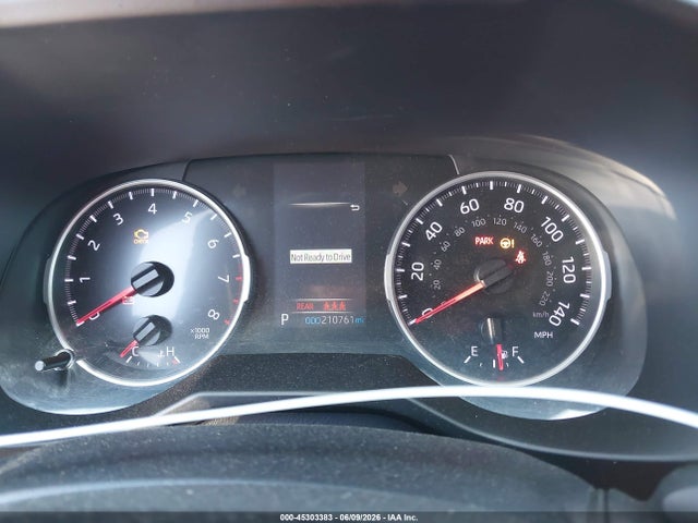 2T3F1RFV4LW092065 Toyota RAV4 LE