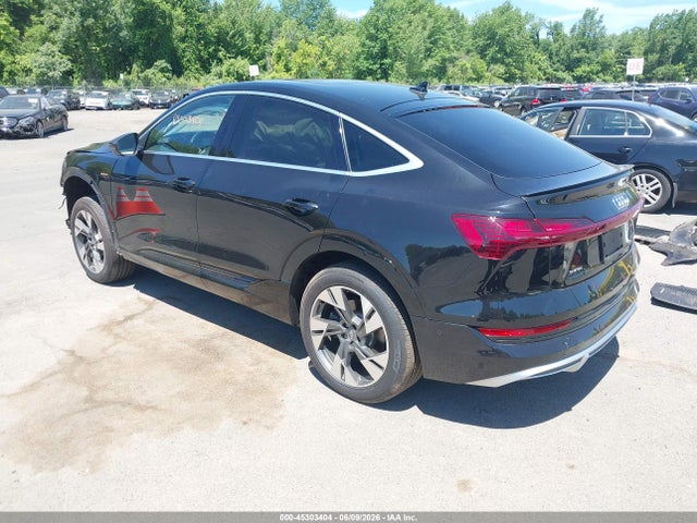 WA12AAGE8MB002130 Audi E-tron Sportback Premium Plus Quattro