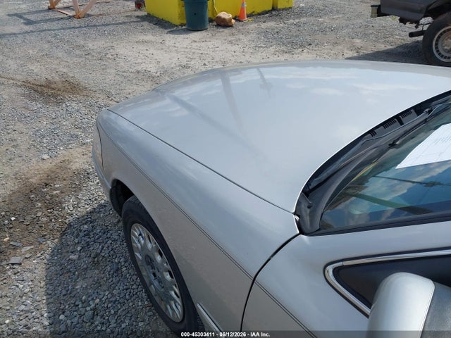 Продажа на аукционе авто 2003 Mercury Grand Marquis Gs, vin: 2MEFM74W03X698300, номер лота: 45303411