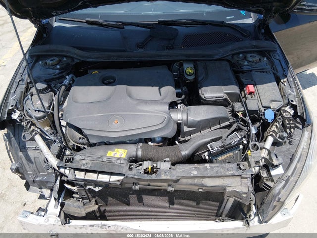 Mercedes-Benz CLA 250 2018 WDDSJ4EB0JN677602 Image 10