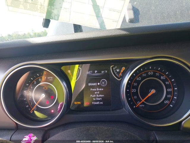1C4HJXDG2KW507997 Jeep Wrangler Unlimited Sport S 4x4