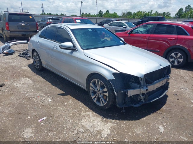 Aukcja sprzedaży 2018 Mercedes-benz C 300, vin: 55SWF4JBXJU249696, numer aukcji: 45303519