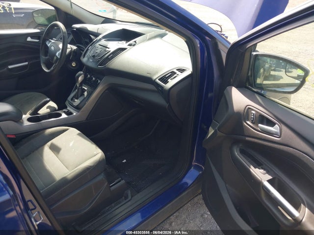 45303558 :رقم المزاد ، 1FMCU0GX8EUC06330 vin ، 2014 Ford Escape Se مزاد بيع
