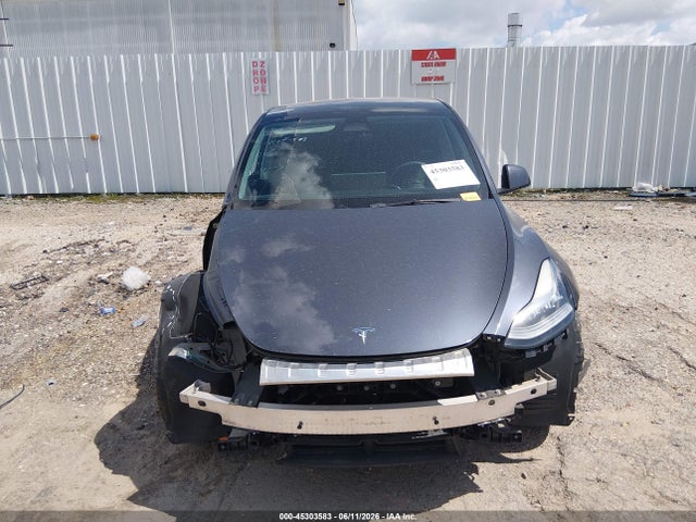 Продажа на аукционе авто 2022 Tesla Model Y Long Range Dual Motor All-wheel Drive, vin: 7SAYGDEE6NA021907, номер лота: 45303583