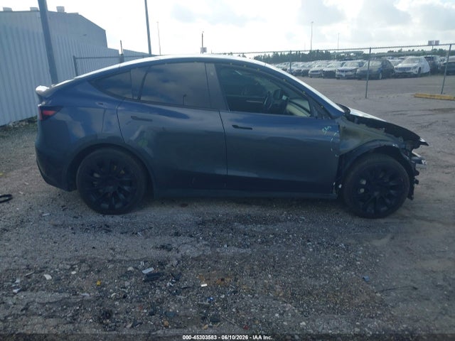Продажа на аукционе авто 2022 Tesla Model Y Long Range Dual Motor All-wheel Drive, vin: 7SAYGDEE6NA021907, номер лота: 45303583