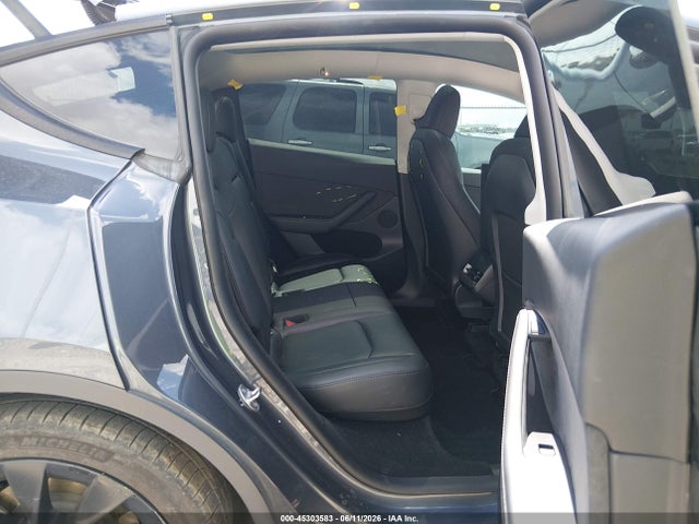 Продажа на аукционе авто 2022 Tesla Model Y Long Range Dual Motor All-wheel Drive, vin: 7SAYGDEE6NA021907, номер лота: 45303583