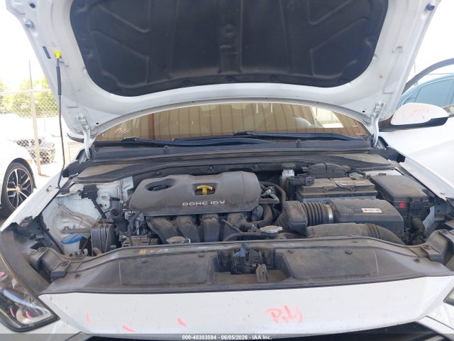 Hyundai ELANTRA SE 2017 5NPD84LF2HH128627 Image 10