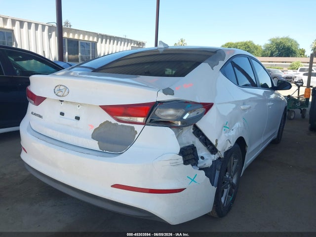 Hyundai ELANTRA SE 2017 5NPD84LF2HH128627 Image 4