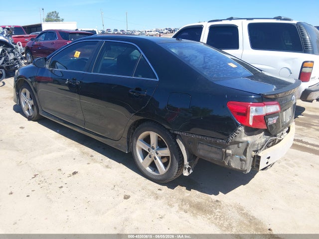4T1BF1FK4EU754231 Toyota CAMRY SE