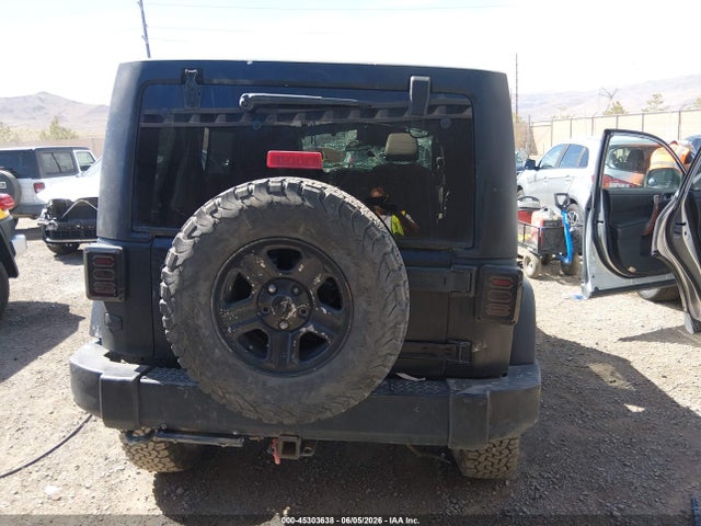 2014 Jeep Wrangler Unlimited Freedom Edition მანქანა იყიდება აუქციონზე, vin: 1C4BJWDG2EL212601, აუქციონის ნომერი: 45303638