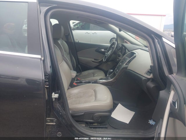 45303680 :رقم المزاد ، 1G4PR5SK9E4243947 vin ، 2014 Buick Verano Convenience Group مزاد بيع