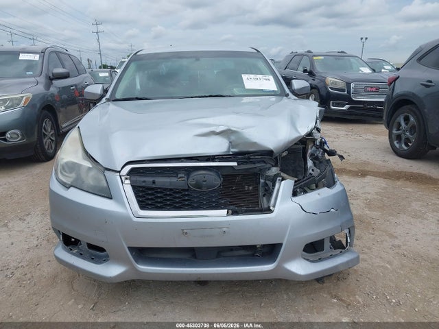 45303708 :رقم المزاد ، 4S3BMBC63D3014827 vin ، 2013 Subaru Legacy 2.5i Premium مزاد بيع