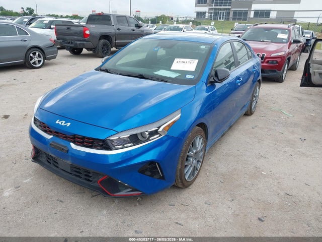 2024 Kia Forte Gt-line მანქანა იყიდება აუქციონზე, vin: 3KPF54AD4RE716229, აუქციონის ნომერი: 45303717