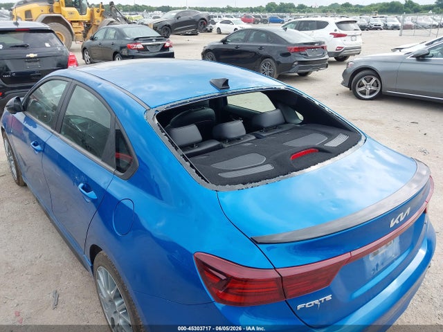2024 Kia Forte Gt-line მანქანა იყიდება აუქციონზე, vin: 3KPF54AD4RE716229, აუქციონის ნომერი: 45303717