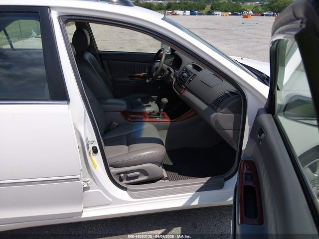 45303735 :رقم المزاد ، 4T1BF30K93U060510 vin ، 2003 Toyota Camry Xle V6 مزاد بيع