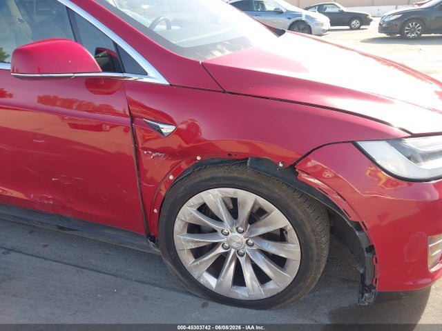 Tesla Model X 100d/75d/90d 2017 5YJXCDE25HF077788 Image 6