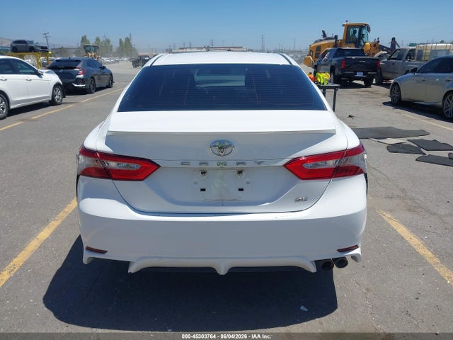 4T1B11HK4JU083665 Toyota CAMRY SE