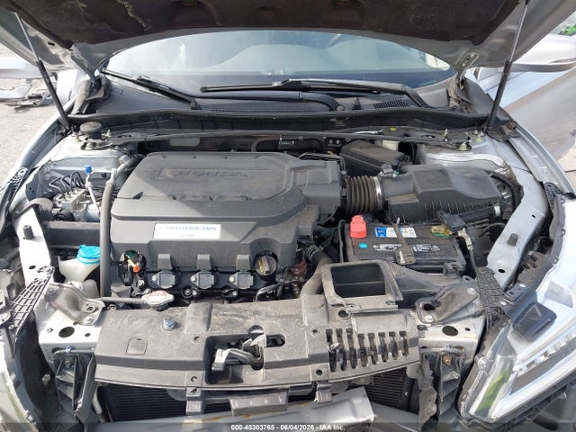 45303765 :رقم المزاد ، 1HGCR3F93GA019609 vin ، 2016 Honda Accord Touring مزاد بيع