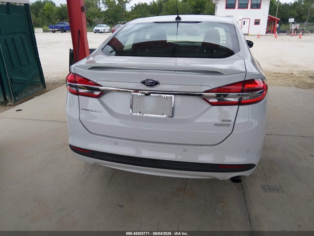 45303771 :رقم المزاد ، 3FA6P0HD7JR253479 vin ، 2018 Ford Fusion Se مزاد بيع