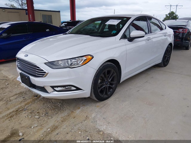 45303771 :رقم المزاد ، 3FA6P0HD7JR253479 vin ، 2018 Ford Fusion Se مزاد بيع