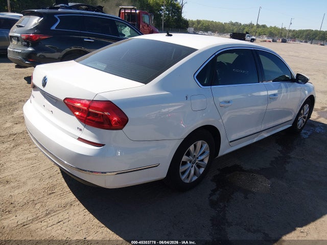 Aukcja sprzedaży 2016 Volkswagen Passat 1.8t S, vin: 1VWAT7A39GC026342, numer aukcji: 45303778