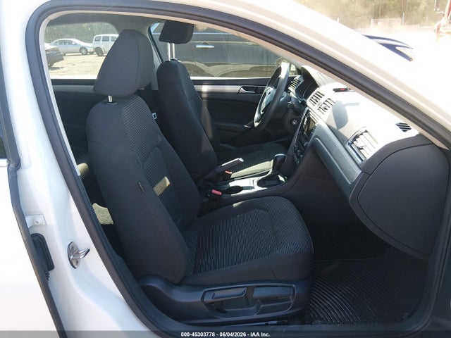 Aukcja sprzedaży 2016 Volkswagen Passat 1.8t S, vin: 1VWAT7A39GC026342, numer aukcji: 45303778