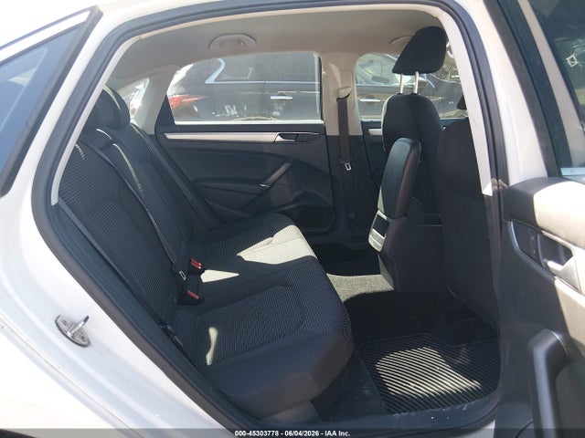 Aukcja sprzedaży 2016 Volkswagen Passat 1.8t S, vin: 1VWAT7A39GC026342, numer aukcji: 45303778
