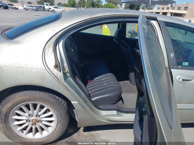 45303779 :رقم المزاد ، 2C3HD46J6XH639668 vin ، 1999 Chrysler Concorde Lx مزاد بيع