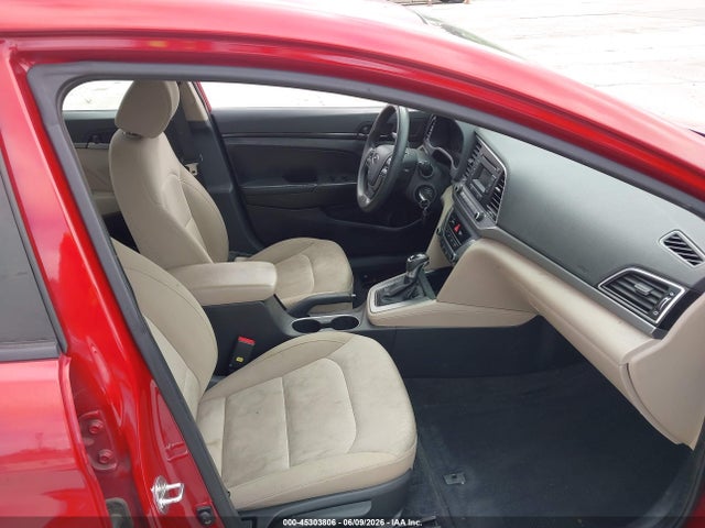 2017 Hyundai Elantra Se მანქანა იყიდება აუქციონზე, vin: KMHD74LF5HU418204, აუქციონის ნომერი: 45303806