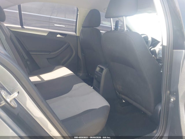 Продажа на аукционе авто 2018 Volkswagen Jetta 1.4t S, vin: 3VW2B7AJ0JM206692, номер лота: 45303831