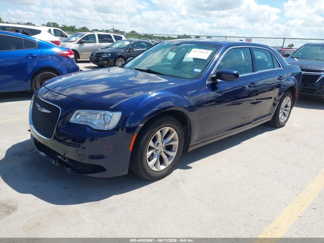 Продажа на аукционе авто 2016 Chrysler 300 Limited, vin: 2C3CCAAG8GH243121, номер лота: 45303841