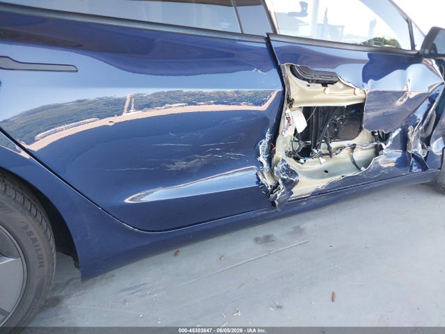 Tesla Model 3 Standard Range Plus Rear-wheel Drive 2021 5YJ3E1EA3MF991157 Image 6