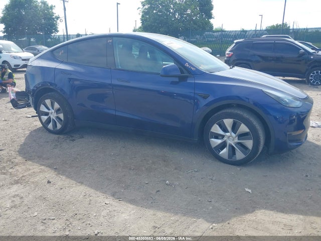 2023 Tesla Model Y Awd/long Range Dual Motor All-wheel Drive მანქანა იყიდება აუქციონზე, vin: 7SAYGDEEXPF702271, აუქციონის ნომერი: 45303853
