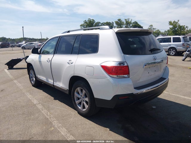 Продаж на аукціоні авто 2012 Toyota Highlander Se V6, vin: 5TDBK3EH9CS103650, номер лоту: 45303866