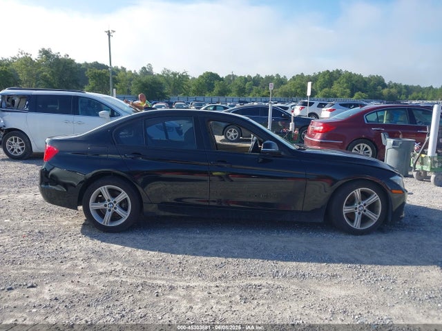 45303881 :رقم المزاد ، WBA3C1C51EK113496 vin ، 2014 Bmw 328i مزاد بيع